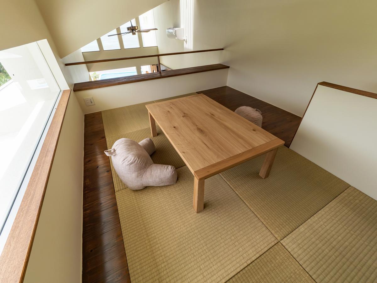 Keiki Beachhouse & Cafe Hotell Nakijin Exteriör bild